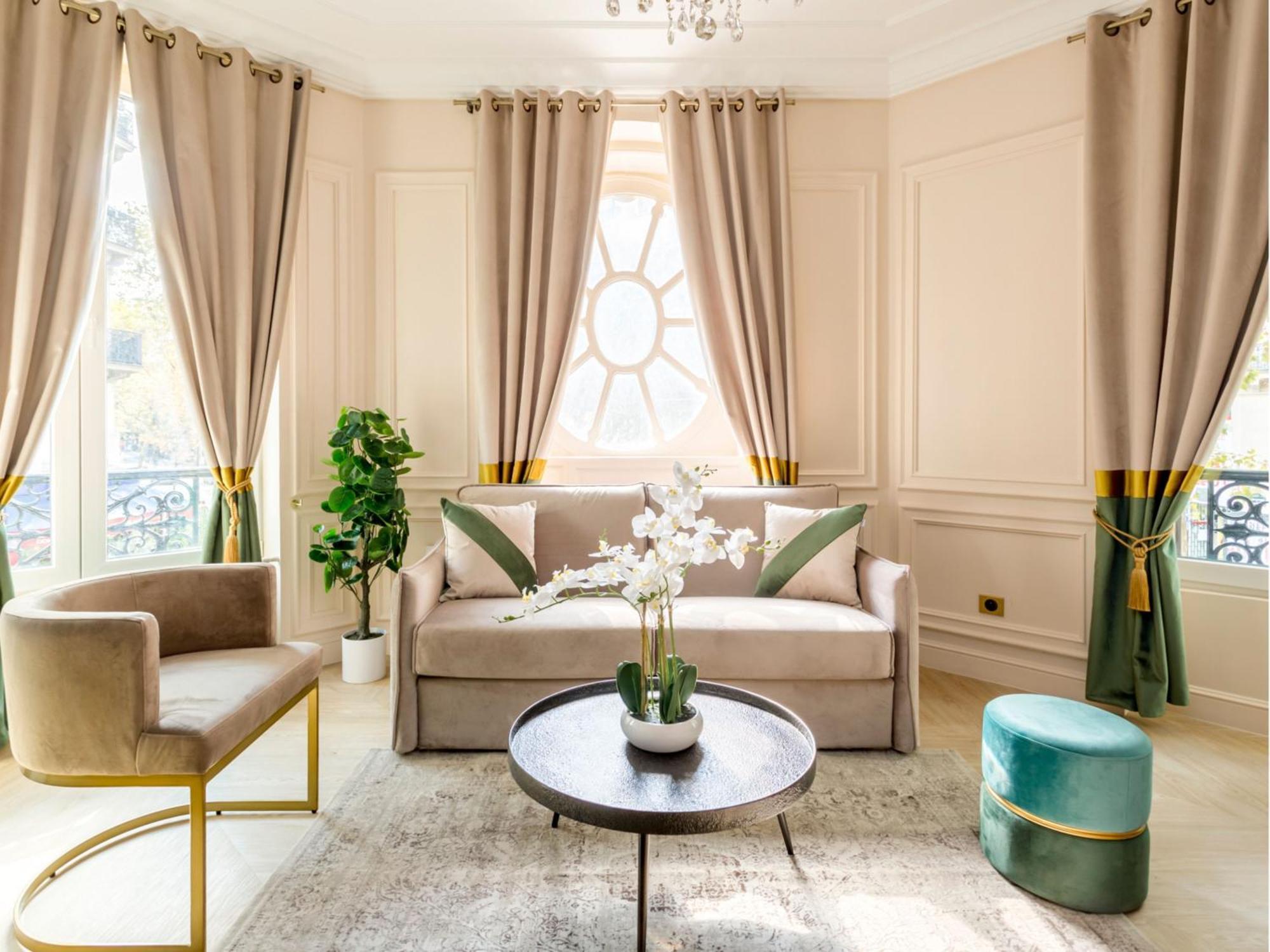 Merveil - Luxury - Louvre - Ours I Paris